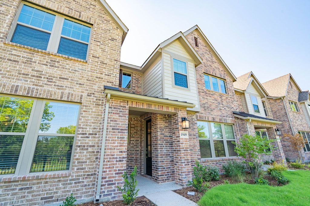 1949 McClane Drive, Allen, TX 75013