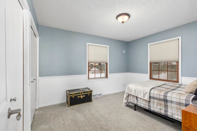 3031 Rapidfall Court NE, Belmont, MI 49306