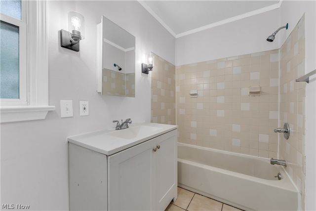 14131 Berwyn Avenue, Cleveland, OH 44111