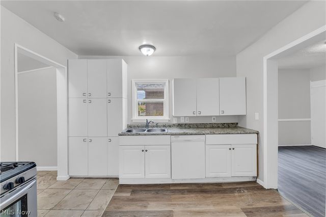 14131 Berwyn Avenue, Cleveland, OH 44111