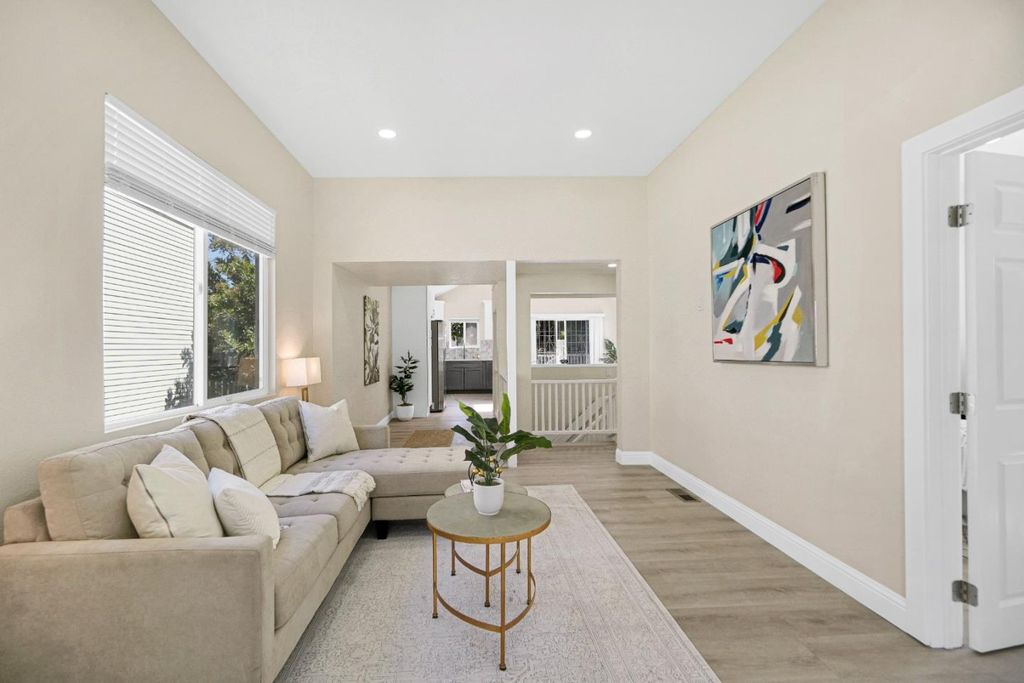 767 47th Street, Oakland, CA 94609