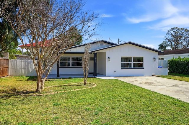 4511 HELENA STREET NE, St Petersburg, FL 33703