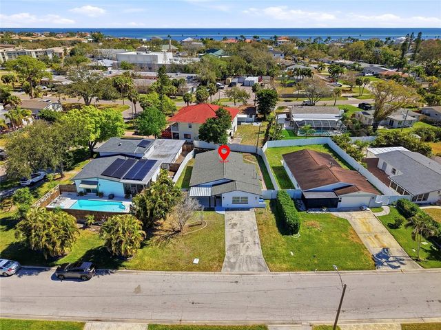 4511 HELENA STREET NE, St Petersburg, FL 33703