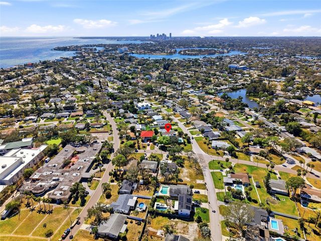 4511 HELENA STREET NE, St Petersburg, FL 33703