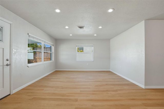 4511 HELENA STREET NE, St Petersburg, FL 33703