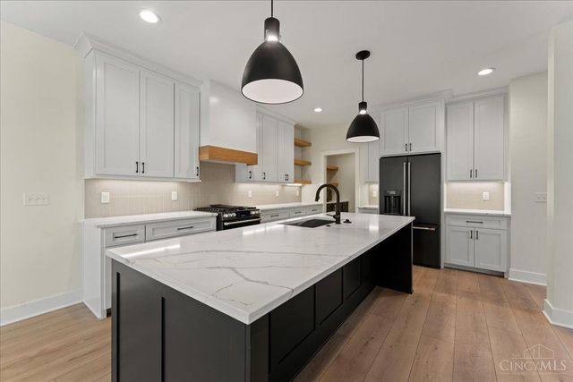 4612 Miller Road, Blue Ash, OH 45242