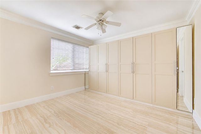 1247 Glenwood Canyon Lane, Houston, TX 77077