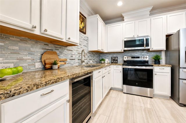 1247 Glenwood Canyon Lane, Houston, TX 77077