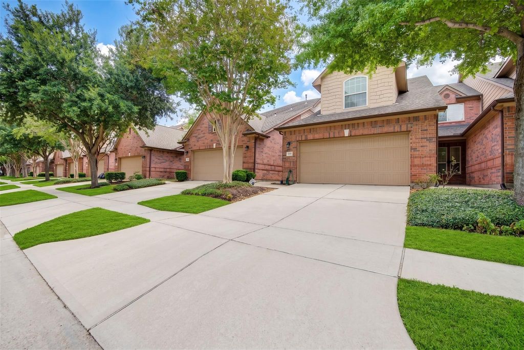 1247 Glenwood Canyon Lane, Houston, TX 77077