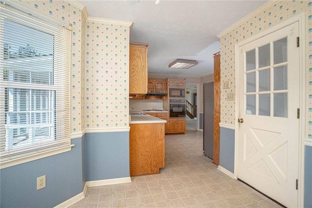 195 Skyview Drive, Social Circle, GA 30025