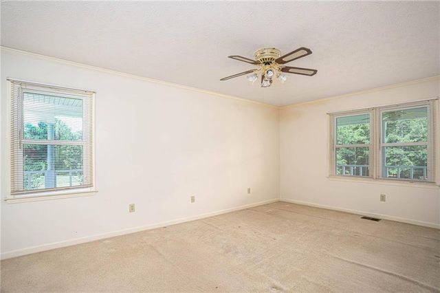 195 Skyview Drive, Social Circle, GA 30025