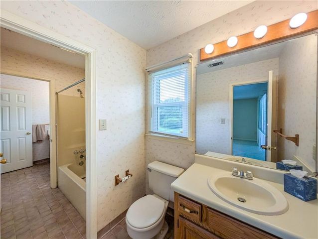 195 Skyview Drive, Social Circle, GA 30025