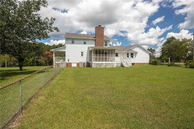 195 Skyview Drive, Social Circle, GA 30025