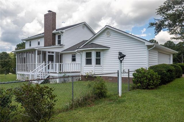 195 Skyview Drive, Social Circle, GA 30025