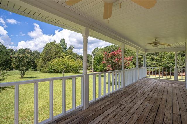 195 Skyview Drive, Social Circle, GA 30025