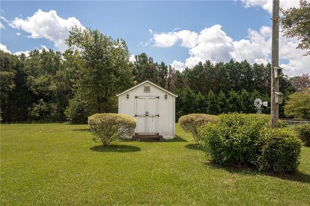 195 Skyview Drive, Social Circle, GA 30025