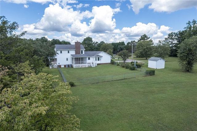 195 Skyview Drive, Social Circle, GA 30025