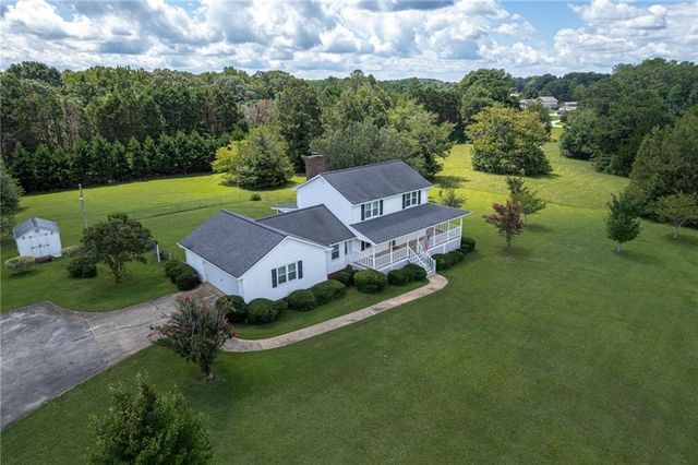 195 Skyview Drive, Social Circle, GA 30025