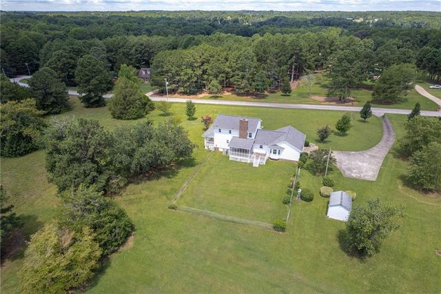 195 Skyview Drive, Social Circle, GA 30025