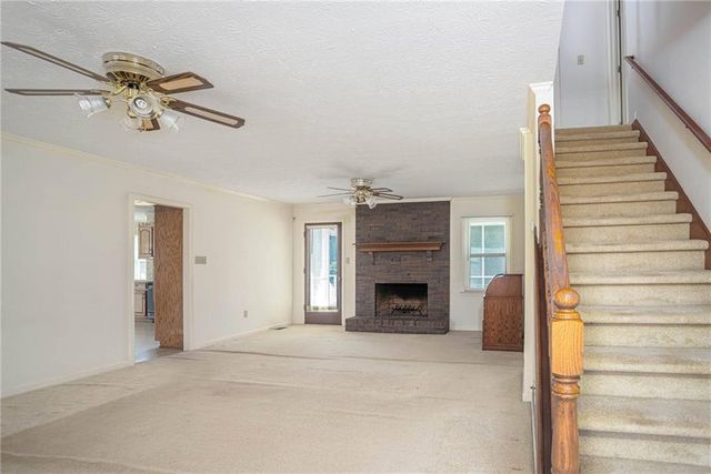195 Skyview Drive, Social Circle, GA 30025