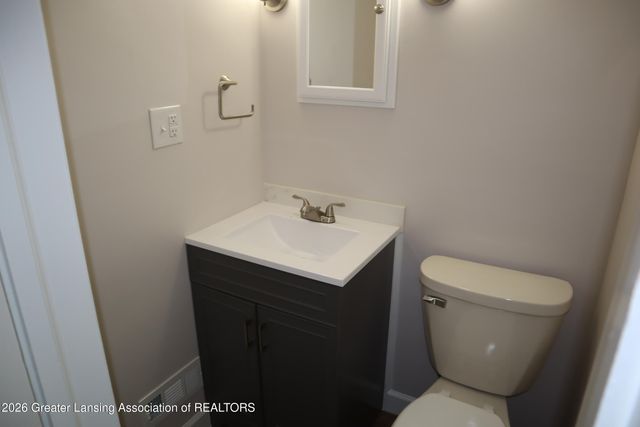 5601 S Washington Avenue, Lansing, MI 48911