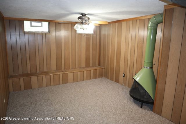 5601 S Washington Avenue, Lansing, MI 48911