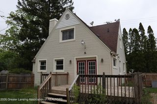 5601 S Washington Avenue, Lansing, MI 48911