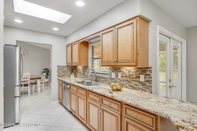 4500 Hunters Run Circle, Grant, FL 32949
