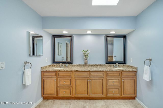 4500 Hunters Run Circle, Grant, FL 32949