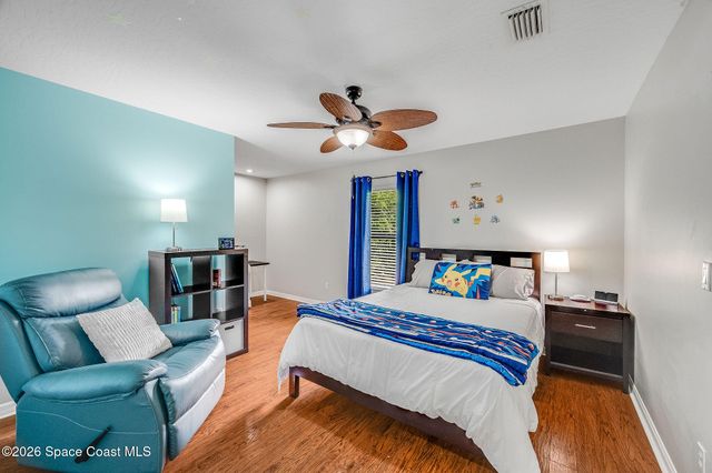 4500 Hunters Run Circle, Grant, FL 32949