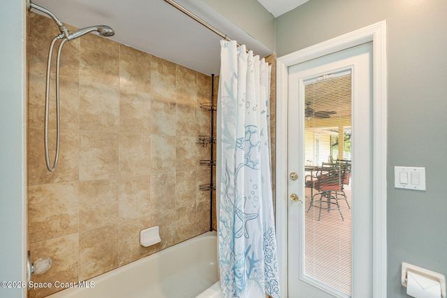 4500 Hunters Run Circle, Grant, FL 32949
