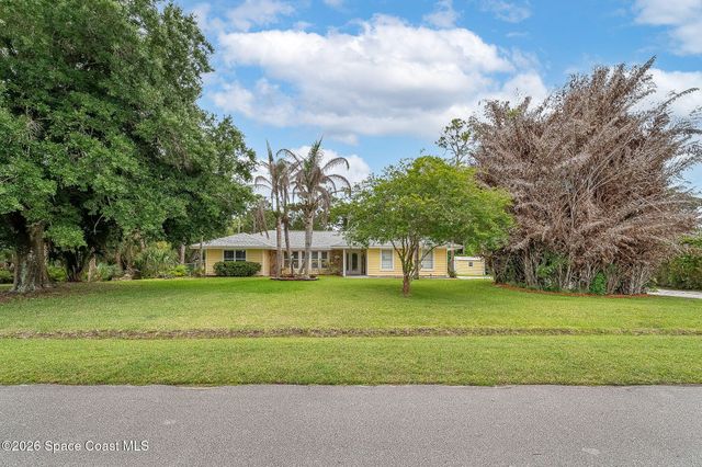 4500 Hunters Run Circle, Grant, FL 32949