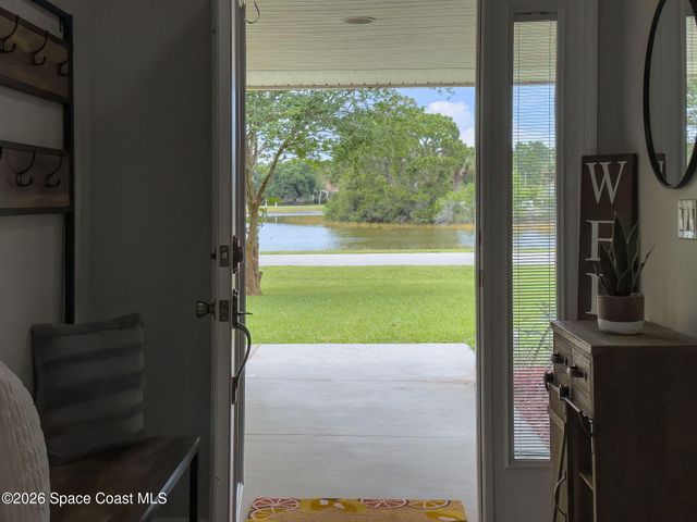 4500 Hunters Run Circle, Grant, FL 32949