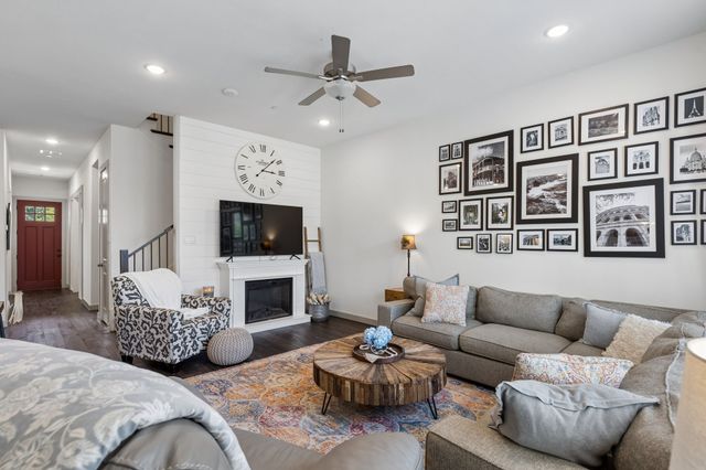 2740 N Market Square, Northlake, TX 76247