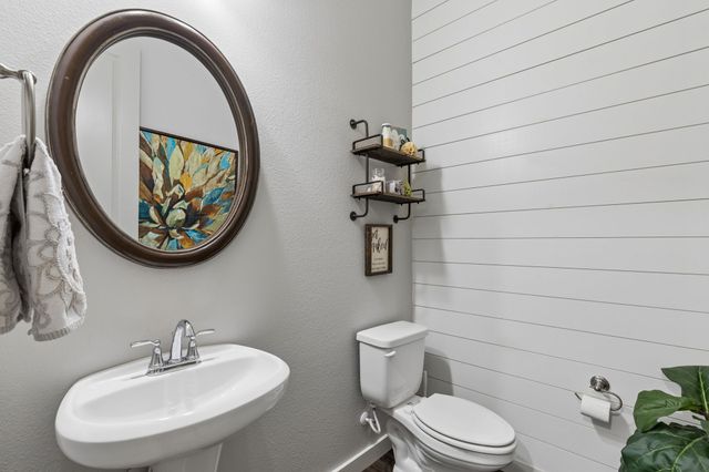 2740 N Market Square, Northlake, TX 76247