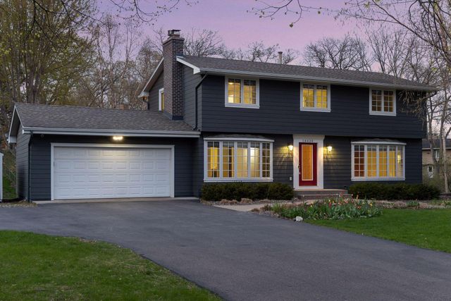 18420 29th Avenue N, Plymouth, MN 55447