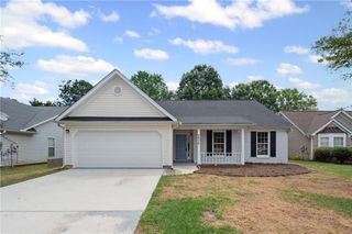 2470 Hillvale Circle, Lithonia, GA 30058