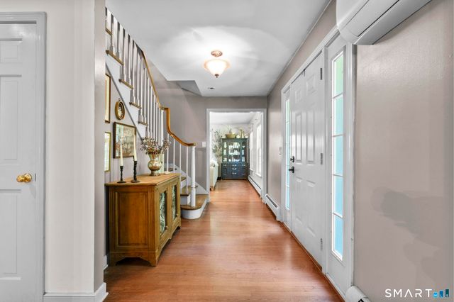 77 Hesseky Meadow Road, Woodbury, CT 06798