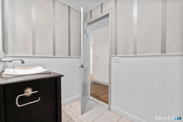 77 Hesseky Meadow Road, Woodbury, CT 06798