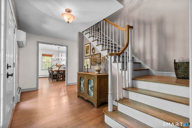 77 Hesseky Meadow Road, Woodbury, CT 06798