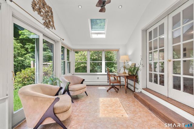 77 Hesseky Meadow Road, Woodbury, CT 06798