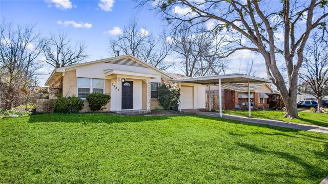 1720 Longview Street, Mesquite, TX 75149