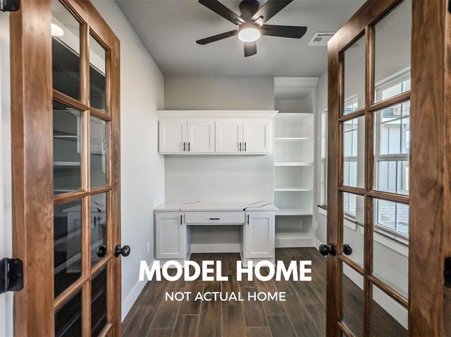 1160 Wolf Creek Drive, Blanchard, OK 73010