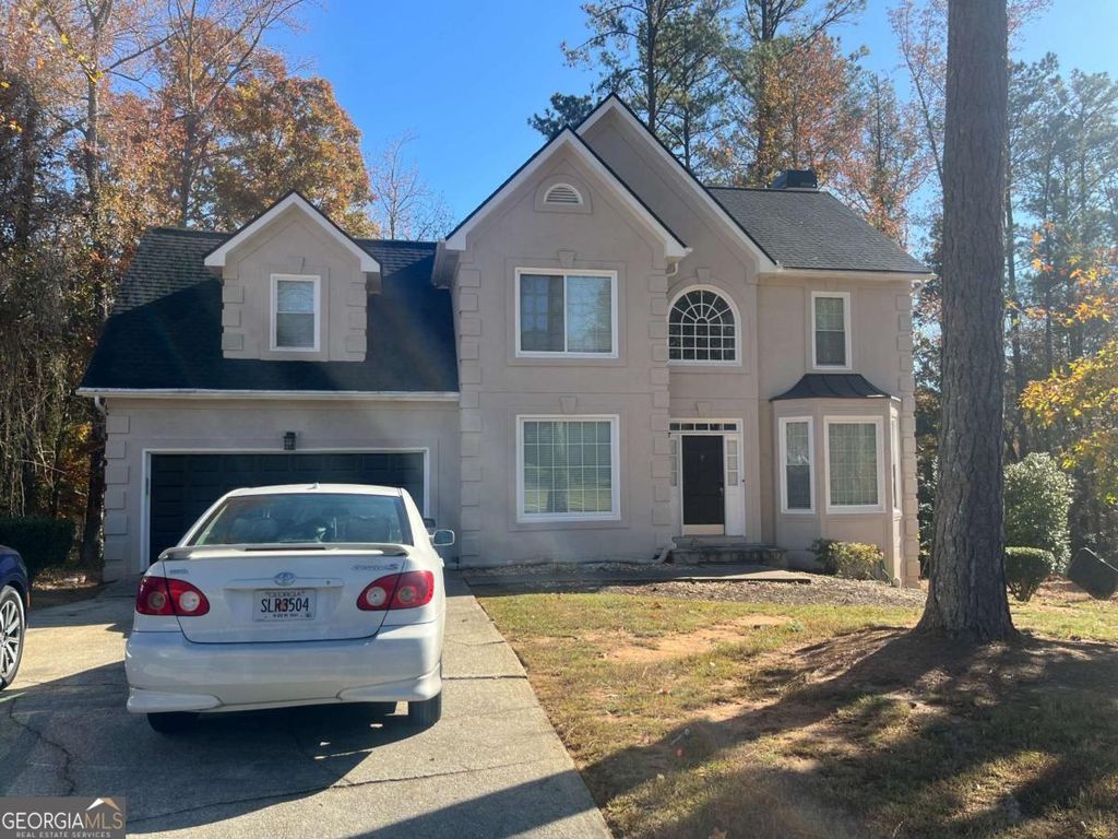 7550 Waters Edge Drive, Stone Mountain, GA 30087