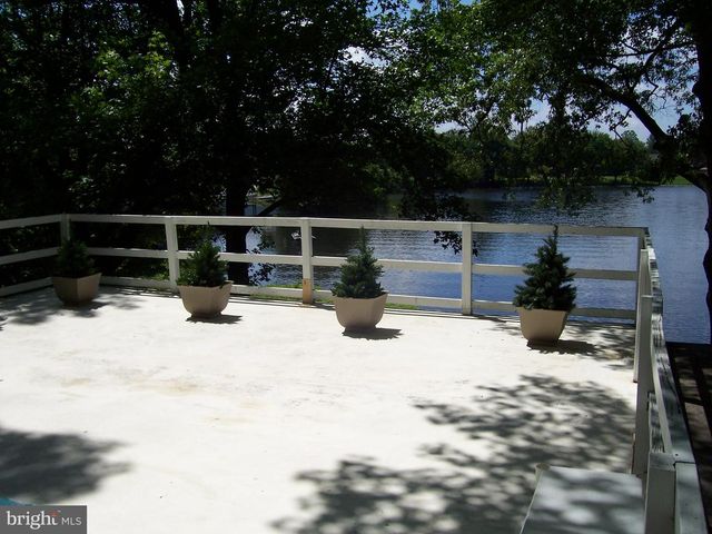 700 N SHORE DR, Milford, DE 19963