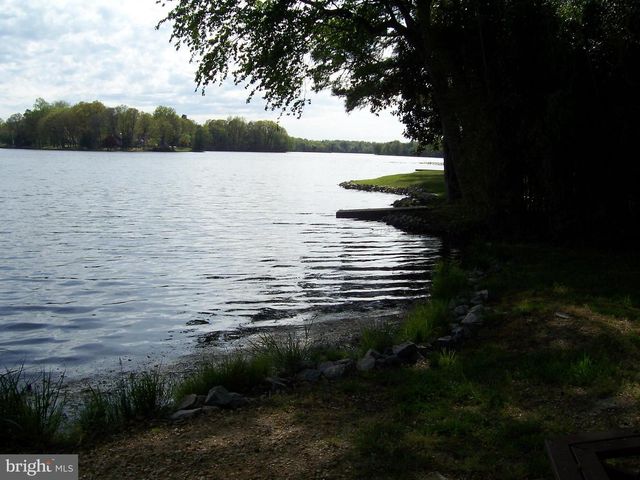 700 N SHORE DR, Milford, DE 19963