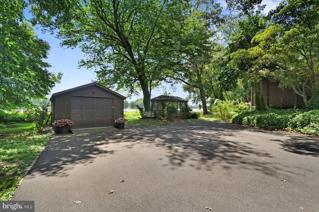 700 N SHORE DR, Milford, DE 19963