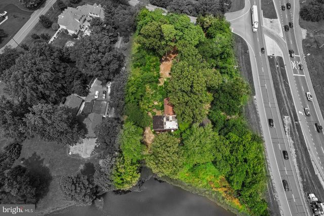 700 N SHORE DR, Milford, DE 19963