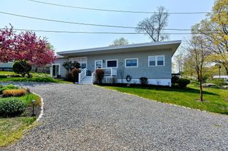 16 Warwick Rd WINTER, Gloucester, MA 01930