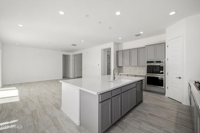 19959 W MULBERRY Drive, Buckeye, AZ 85396